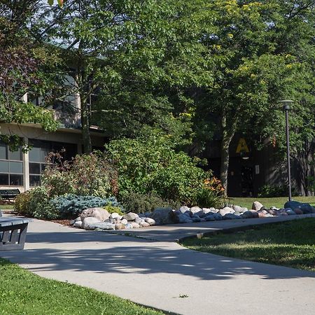 Humber College Lakeshore Campus Residence Τορόντο Εξωτερικό φωτογραφία